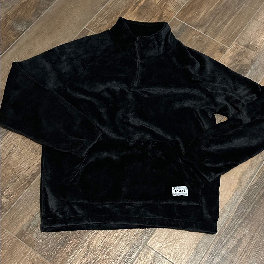 Forever Young Men's Black Plush Half-Zip Sweater